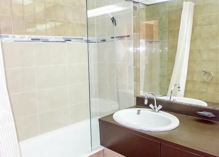 Les Meridiennes By Interhome * גרואיסאן